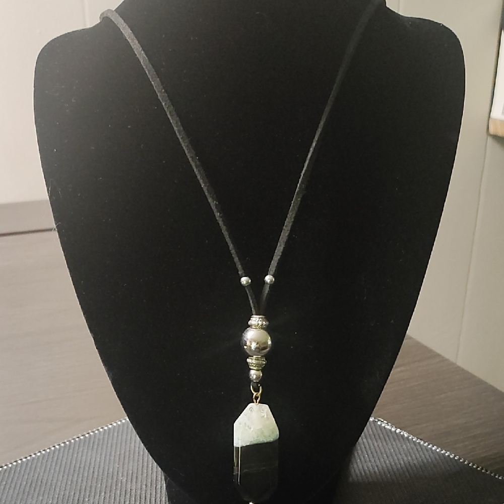 Elegant Black and Silver Pendant Leather Strap Necklace